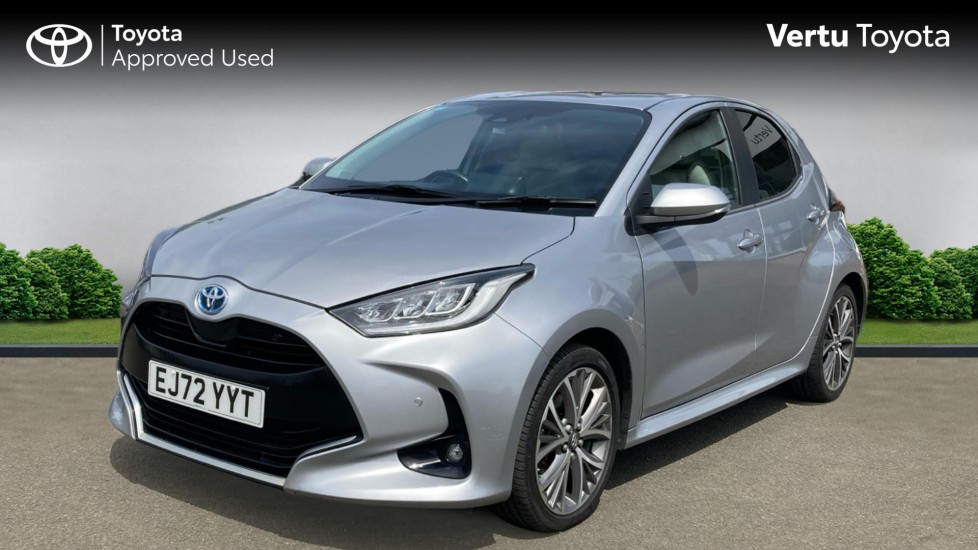 Toyota Yaris 1.5 Hybrid Excel 5dr CVT Hybrid Hatchback - Image 3