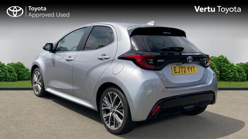 Toyota Yaris 1.5 Hybrid Excel 5dr CVT Hybrid Hatchback - Image 4