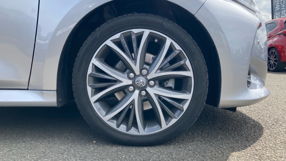 Toyota Yaris 1.5 Hybrid Excel 5dr CVT Hybrid Hatchback - Image 25