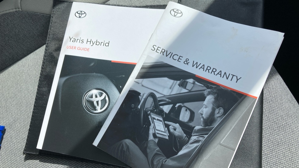Toyota Yaris 1.5 Hybrid Excel 5dr CVT Hybrid Hatchback - Image 27