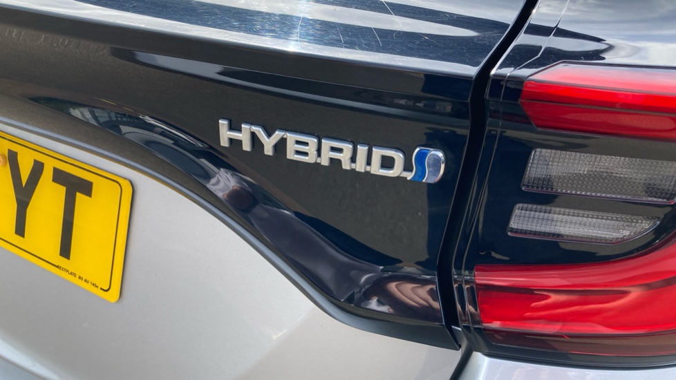 Toyota Yaris 1.5 Hybrid Excel 5dr CVT Hybrid Hatchback - Image 37