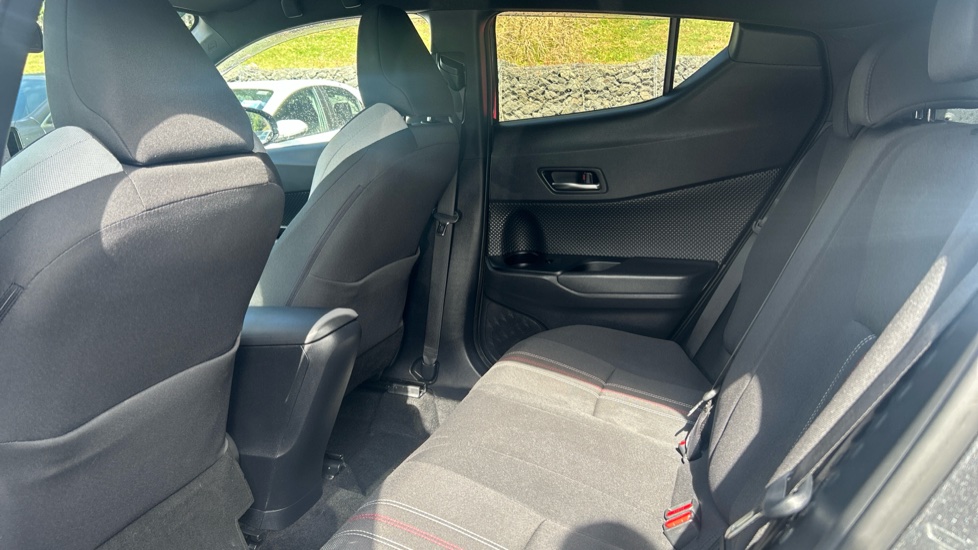 Toyota C-HR 2.0 Hybrid GR Sport 5dr CVT Hybrid Hatchback - Image 15