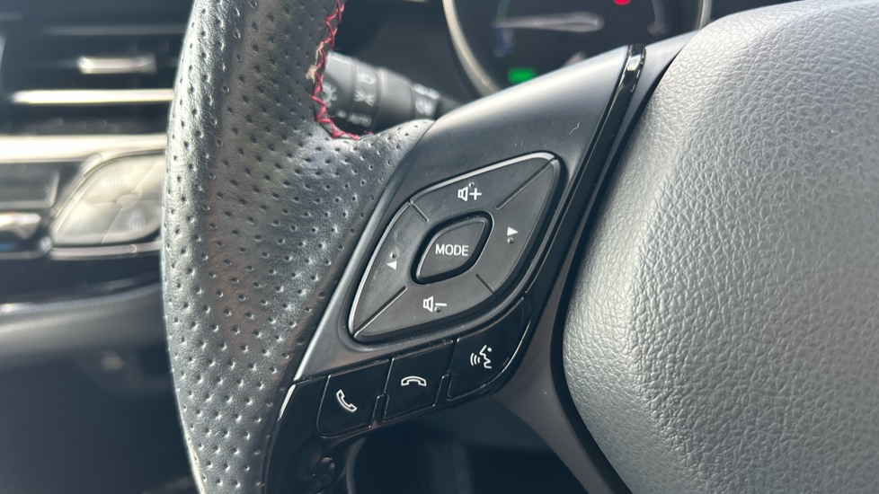 Toyota C-HR 2.0 Hybrid GR Sport 5dr CVT Hybrid Hatchback - Image 35