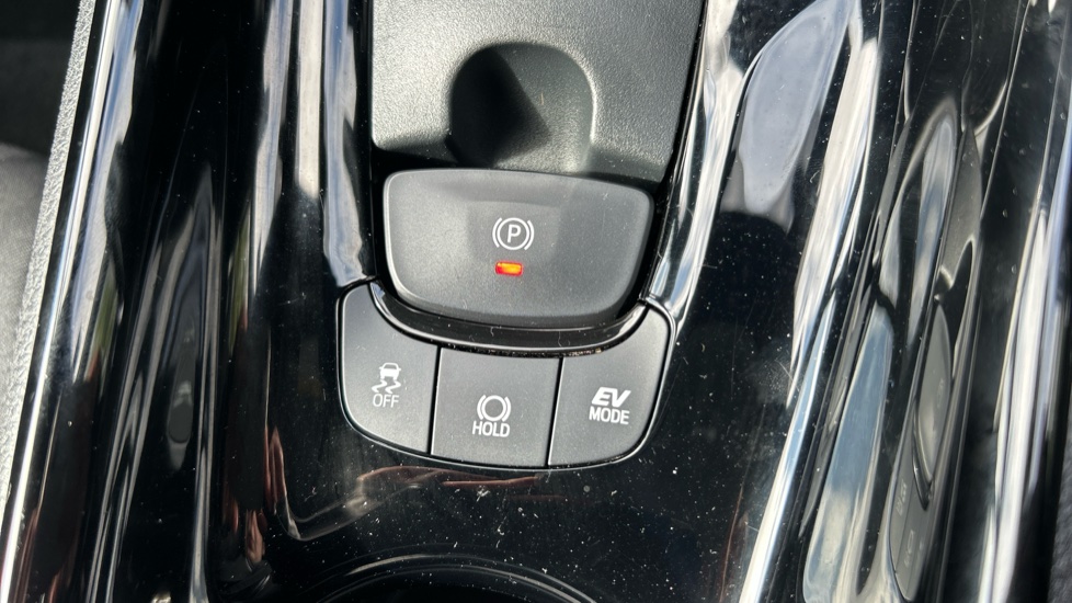 Toyota C-HR 2.0 Hybrid GR Sport 5dr CVT Hybrid Hatchback - Image 43