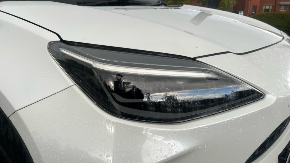 Toyota Yaris Cross 1.5 Hybrid Design 5dr CVT Hybrid Estate - Image 20