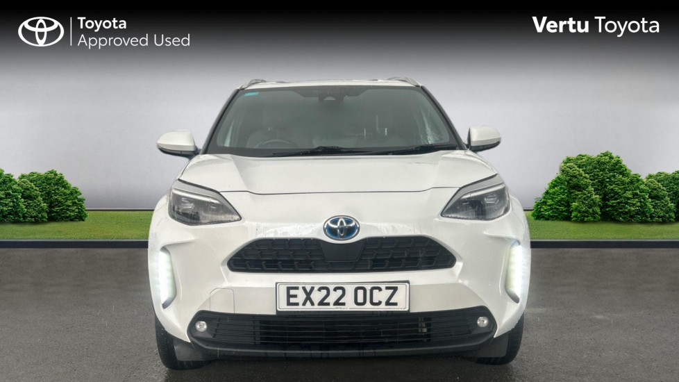 Toyota Yaris Cross 1.5 Hybrid Design 5dr CVT Hybrid Estate - Image 22