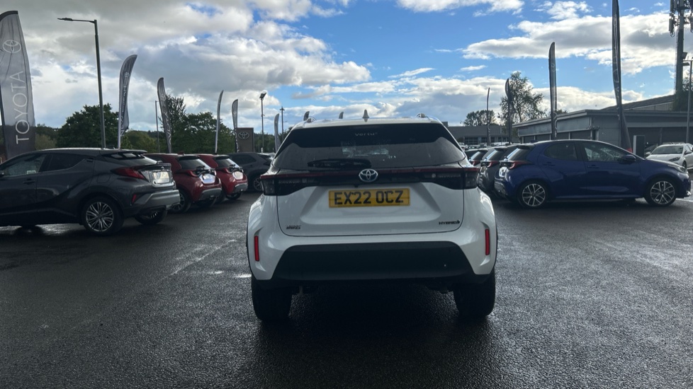 Toyota Yaris Cross 1.5 Hybrid Design 5dr CVT Hybrid Estate - Image 26