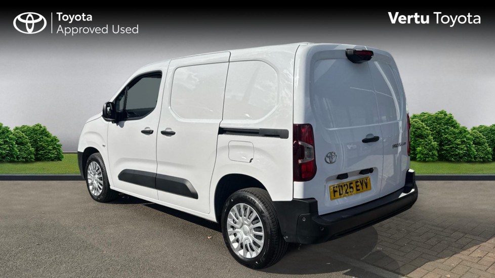 Toyota Proace City L1 Diesel 1.5D 100 Icon Van - Image 4