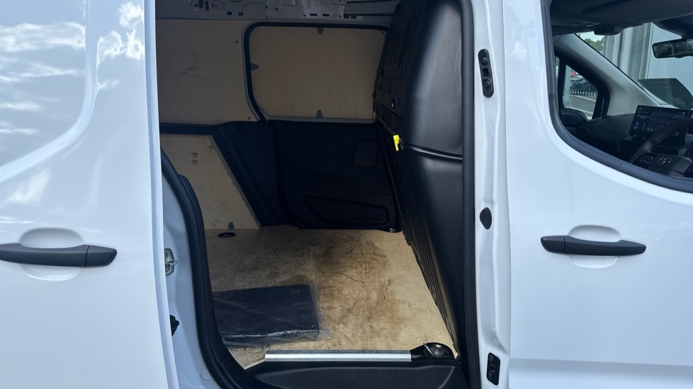 Toyota Proace City L1 Diesel 1.5D 100 Icon Van - Image 8