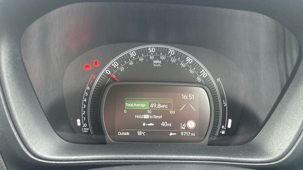 Toyota Aygo X 1.0 VVT-i Edge 5dr Petrol Hatchback - Image 11