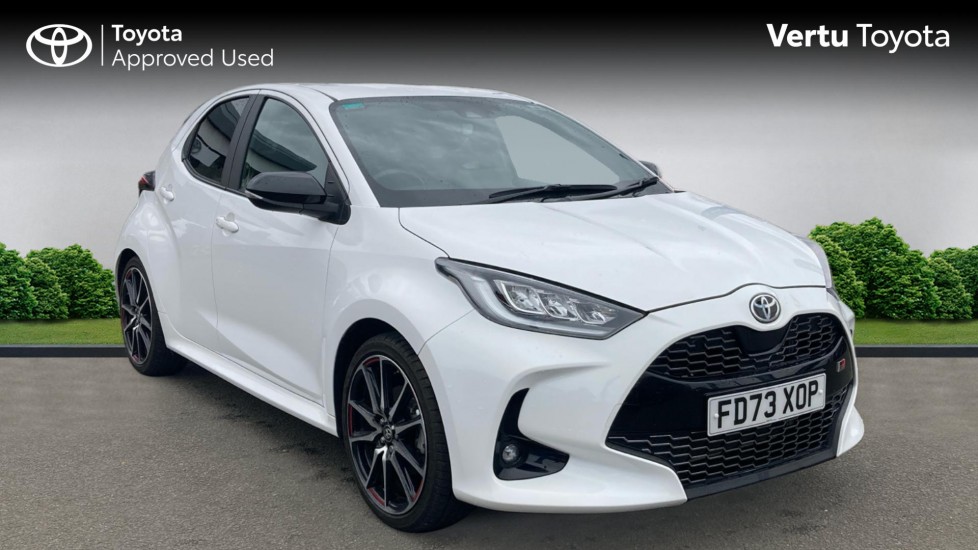 Toyota Yaris 1.5 Hybrid GR Sport 5dr CVT Hybrid Hatchback - Image 1