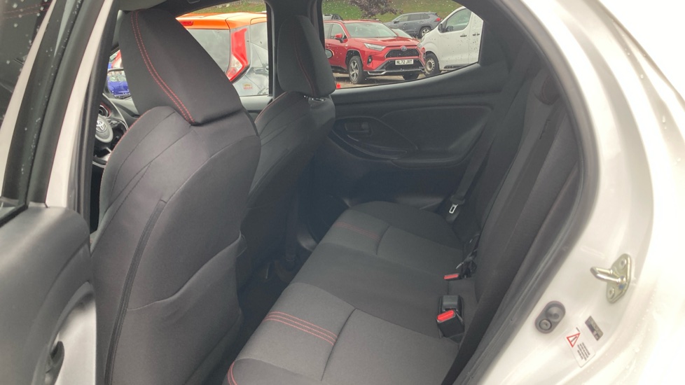 Toyota Yaris 1.5 Hybrid GR Sport 5dr CVT Hybrid Hatchback - Image 15