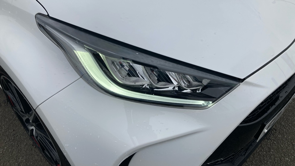 Toyota Yaris 1.5 Hybrid GR Sport 5dr CVT Hybrid Hatchback - Image 20