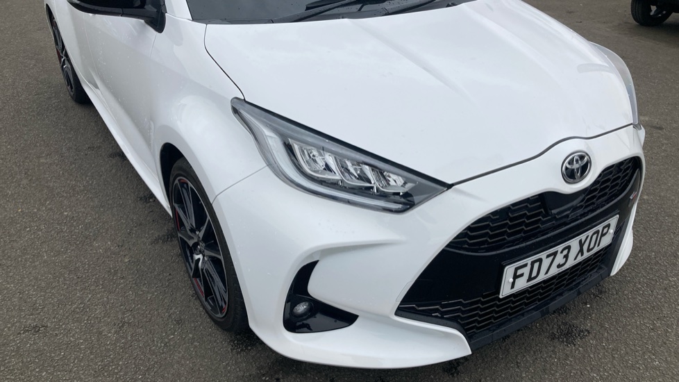 Toyota Yaris 1.5 Hybrid GR Sport 5dr CVT Hybrid Hatchback - Image 29