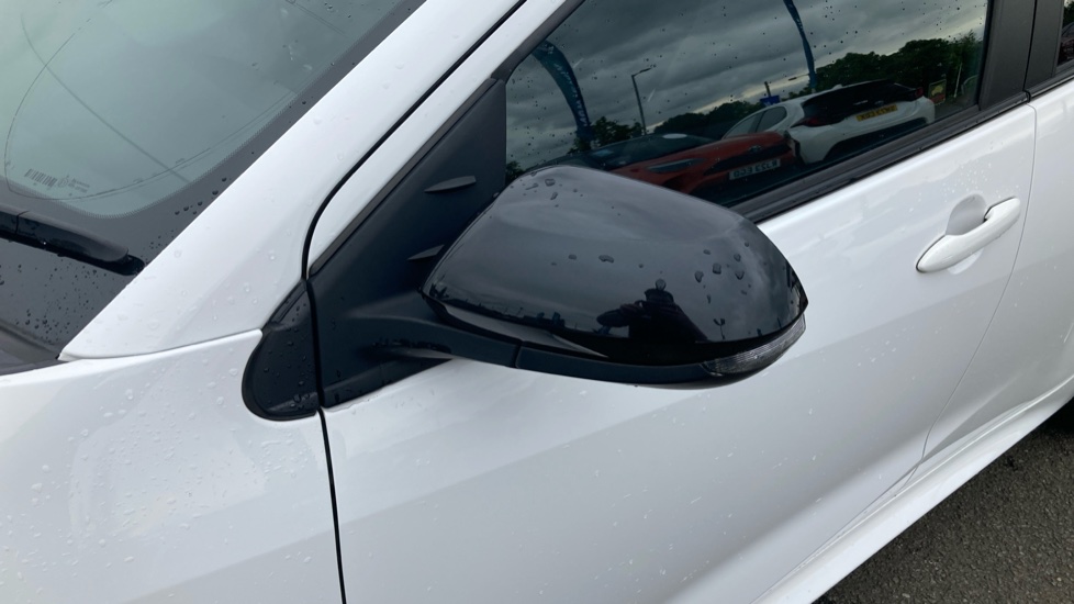 Toyota Yaris 1.5 Hybrid GR Sport 5dr CVT Hybrid Hatchback - Image 32