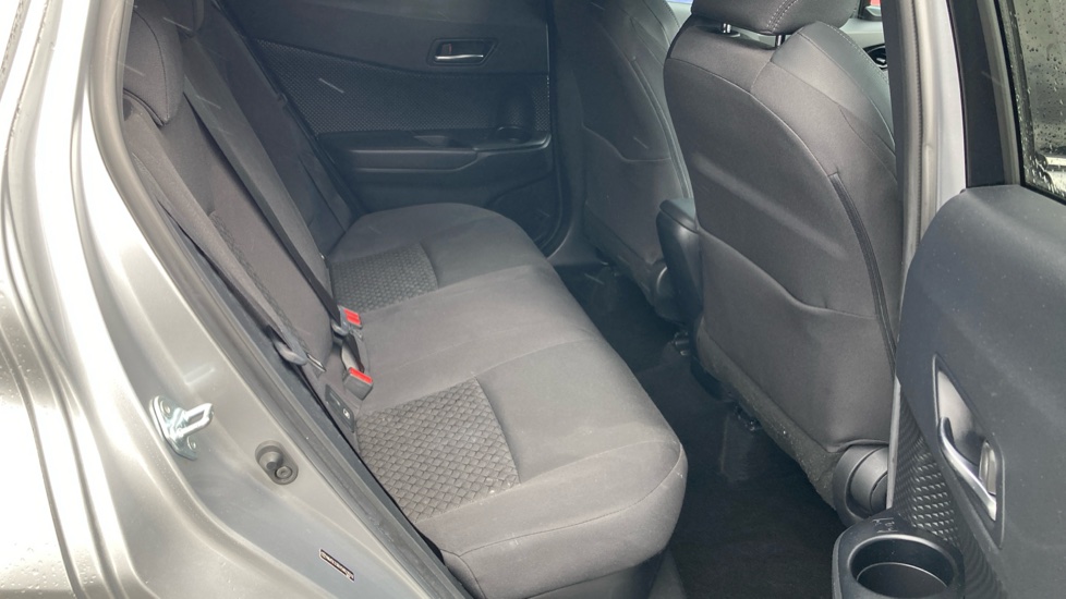 Toyota C-HR 1.8 Hybrid Design 5dr CVT Hybrid Hatchback - Image 8