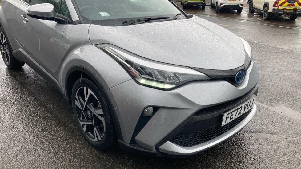 Toyota C-HR 1.8 Hybrid Design 5dr CVT Hybrid Hatchback - Image 40