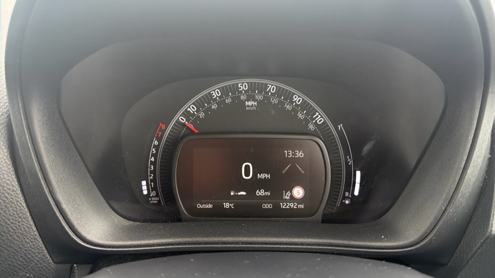 Toyota Aygo X 1.0 VVT-i Air Edition 5dr Petrol Hatchback - Image 11