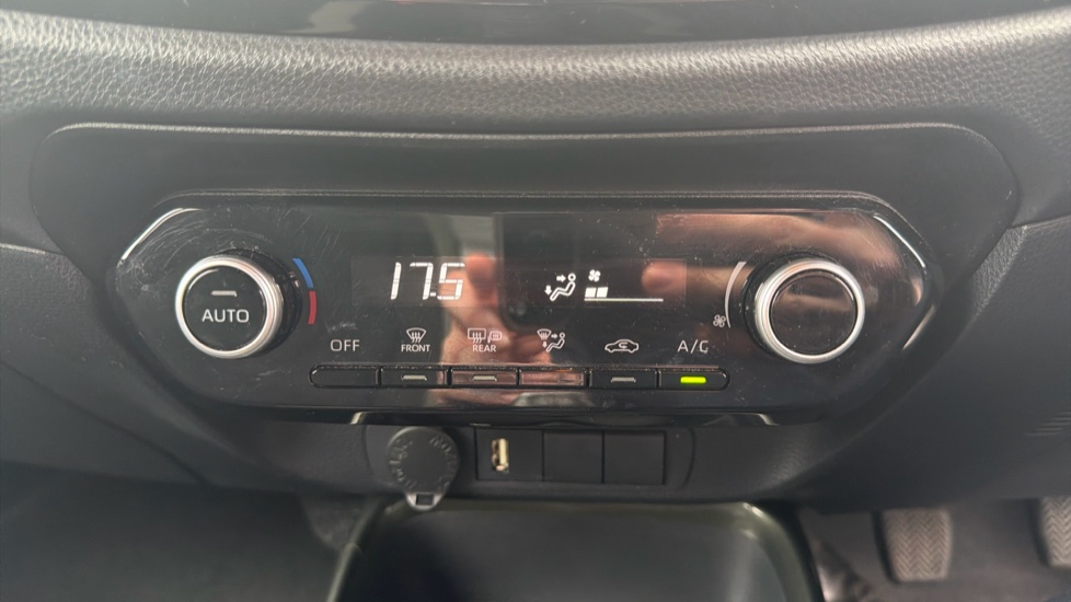 Toyota Aygo X 1.0 VVT-i Air Edition 5dr Petrol Hatchback - Image 33