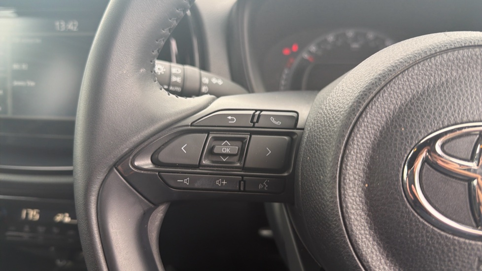 Toyota Aygo X 1.0 VVT-i Air Edition 5dr Petrol Hatchback - Image 37