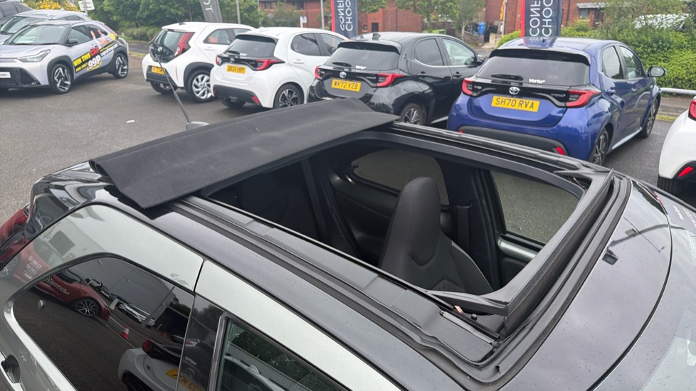 Toyota Aygo X 1.0 VVT-i Air Edition 5dr Petrol Hatchback - Image 38