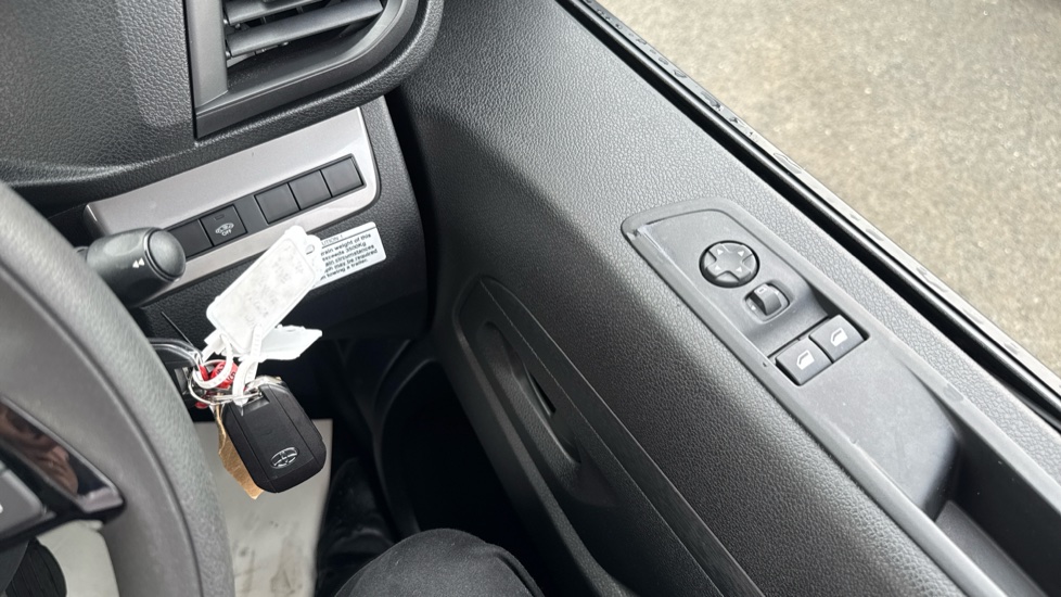 Toyota Proace L2 Diesel 2.0D 145 Icon Van - Image 37
