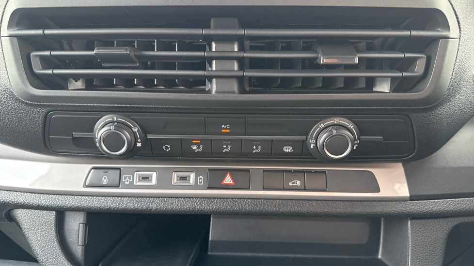 Toyota Proace L2 Diesel 2.0D 145 Icon Van - Image 55