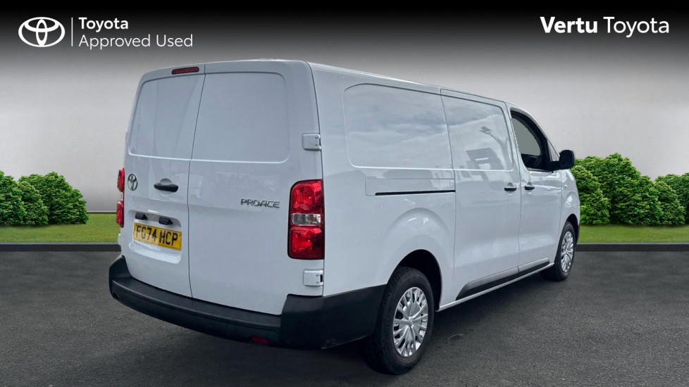 Toyota Proace L2 Diesel 2.0D 145 Icon Van - Image 2