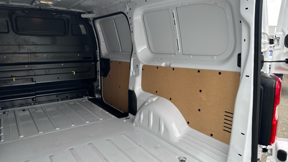 Toyota Proace L2 Diesel 2.0D 145 Icon Van - Image 36