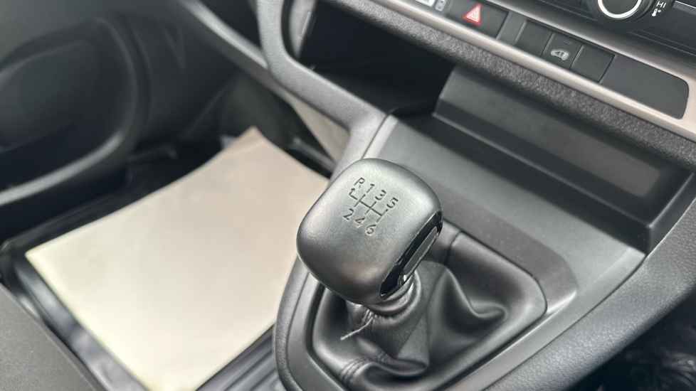 Toyota Proace L2 Diesel 2.0D 145 Icon Van - Image 59