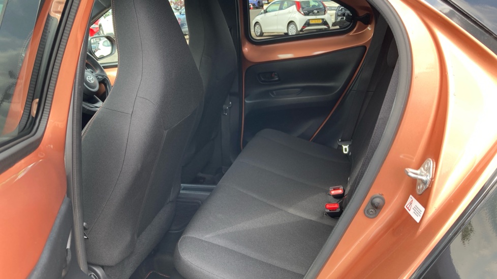 Toyota Aygo X 1.5 Hybrid Design 5dr CVT Hybrid Hatchback - Image 15