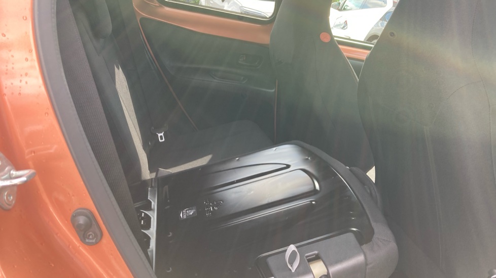 Toyota Aygo X 1.5 Hybrid Design 5dr CVT Hybrid Hatchback - Image 18