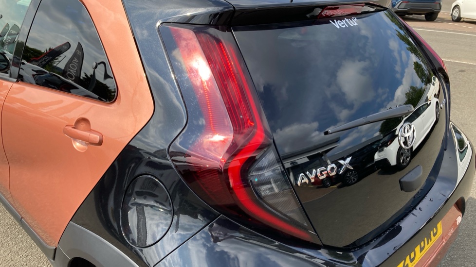 Toyota Aygo X 1.5 Hybrid Design 5dr CVT Hybrid Hatchback - Image 21