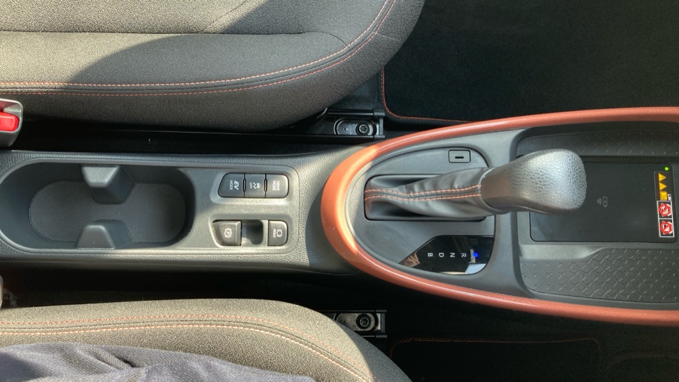 Toyota Aygo X 1.5 Hybrid Design 5dr CVT Hybrid Hatchback - Image 48