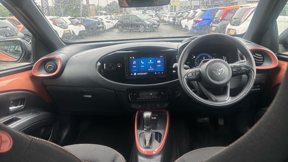 Toyota Aygo X 1.5 Hybrid Design 5dr CVT Hybrid Hatchback - Image 6