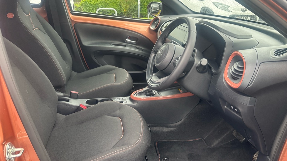Toyota Aygo X 1.5 Hybrid Design 5dr CVT Hybrid Hatchback - Image 12