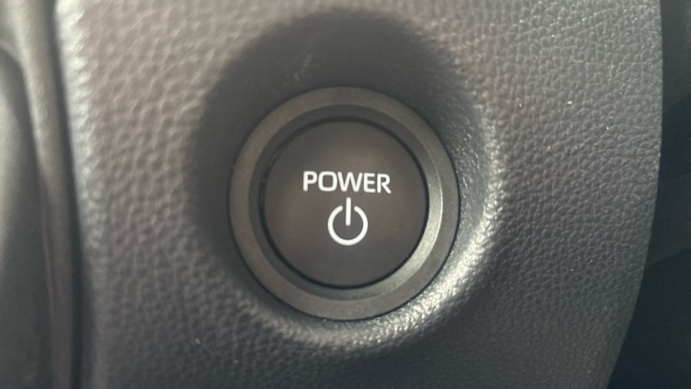 Toyota Aygo X 1.5 Hybrid Design 5dr CVT Hybrid Hatchback - Image 16
