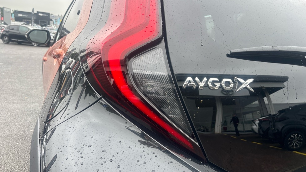Toyota Aygo X 1.5 Hybrid Design 5dr CVT Hybrid Hatchback - Image 21