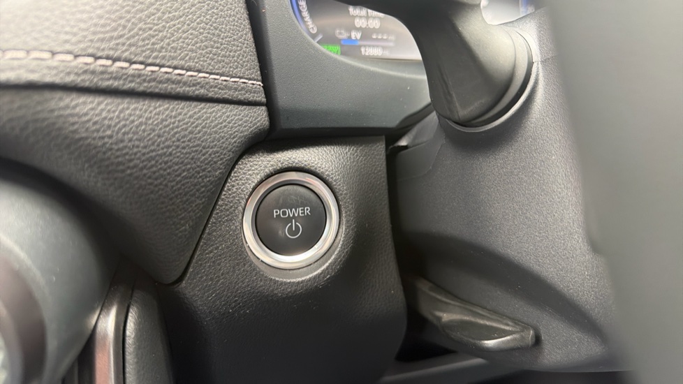 Toyota RAV4 2.5 PHEV GR Sport 5dr CVT Estate - Image 16