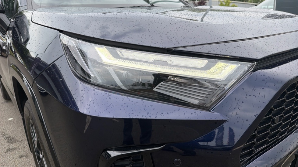 Toyota RAV4 2.5 PHEV GR Sport 5dr CVT Estate - Image 20