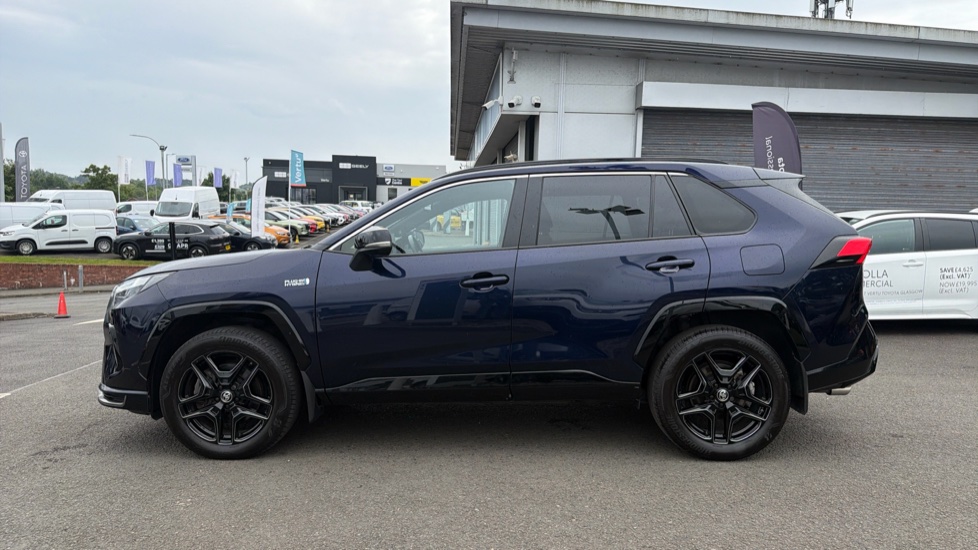 Toyota RAV4 2.5 PHEV GR Sport 5dr CVT Estate - Image 24