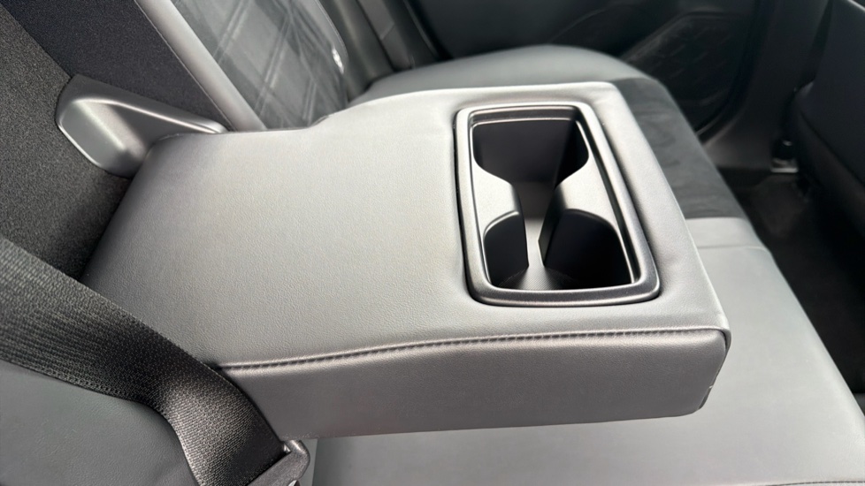 Toyota RAV4 2.5 PHEV GR Sport 5dr CVT Estate - Image 43
