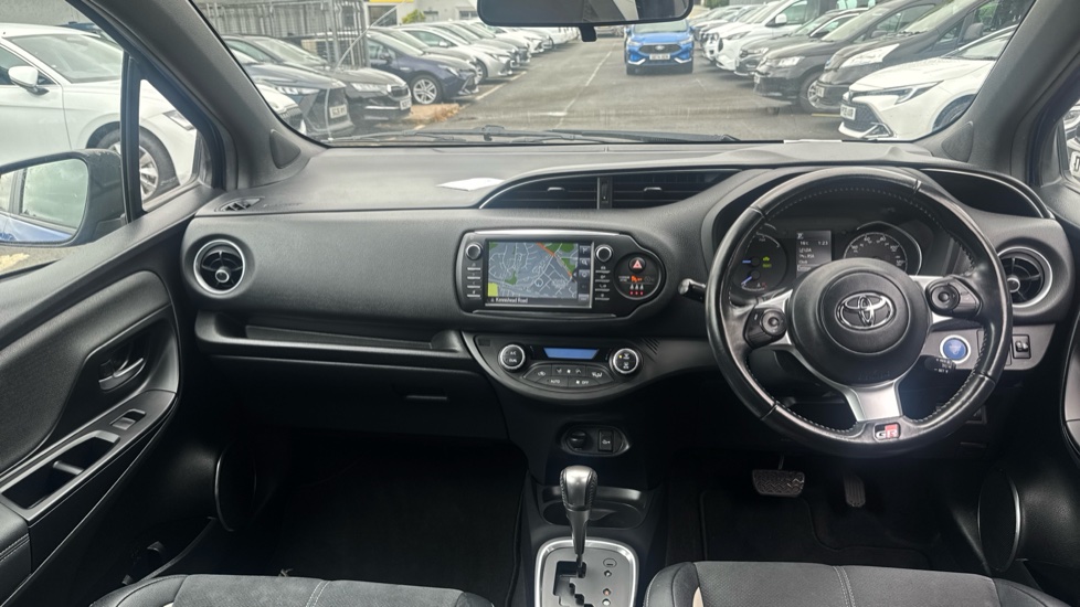 Toyota Yaris 1.5 Hybrid GR-Sport 5dr CVT Hybrid Hatchback - Image 6