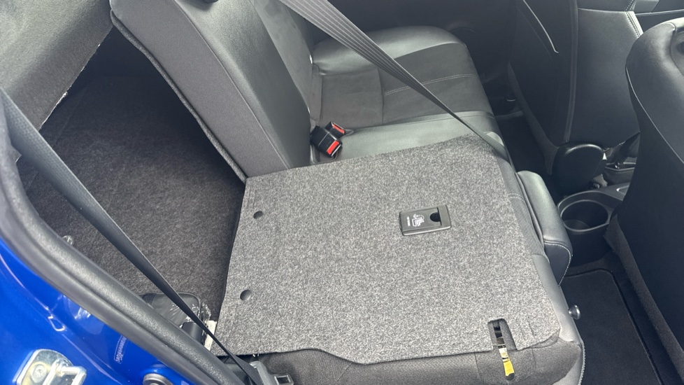 Toyota Yaris 1.5 Hybrid GR-Sport 5dr CVT Hybrid Hatchback - Image 18