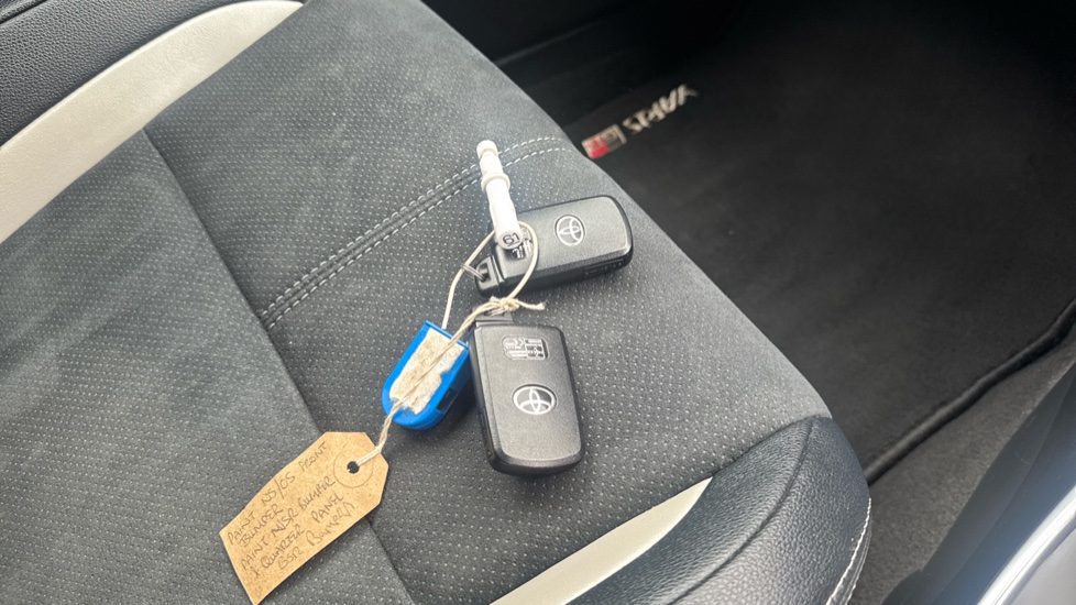 Toyota Yaris 1.5 Hybrid GR-Sport 5dr CVT Hybrid Hatchback - Image 28