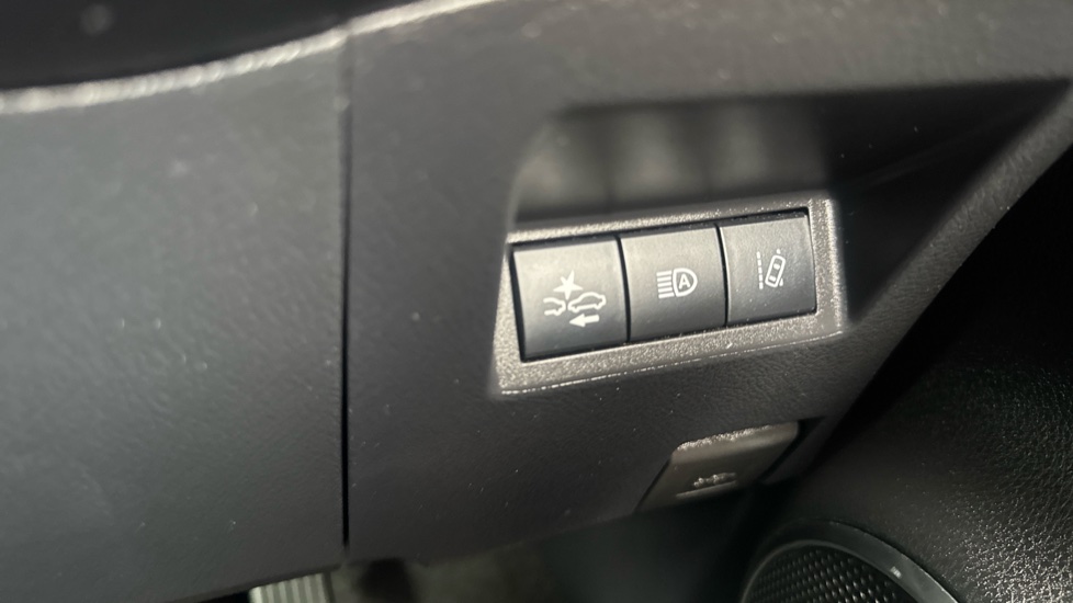 Toyota Yaris 1.5 Hybrid GR-Sport 5dr CVT Hybrid Hatchback - Image 30
