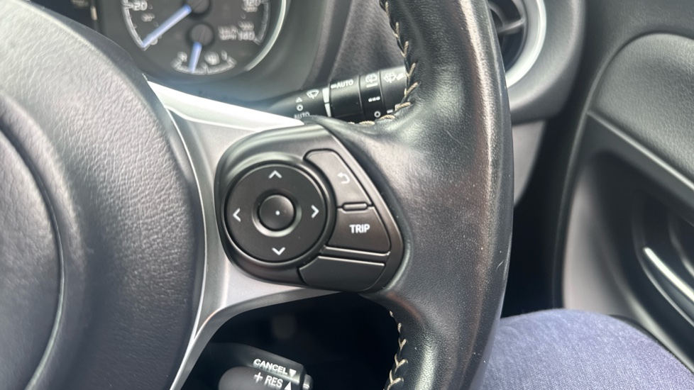 Toyota Yaris 1.5 Hybrid GR-Sport 5dr CVT Hybrid Hatchback - Image 33