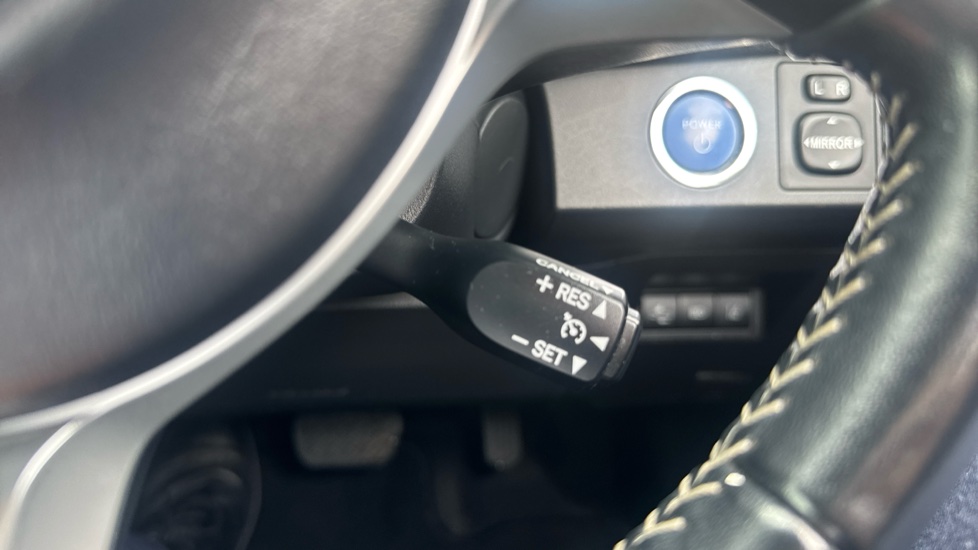 Toyota Yaris 1.5 Hybrid GR-Sport 5dr CVT Hybrid Hatchback - Image 35
