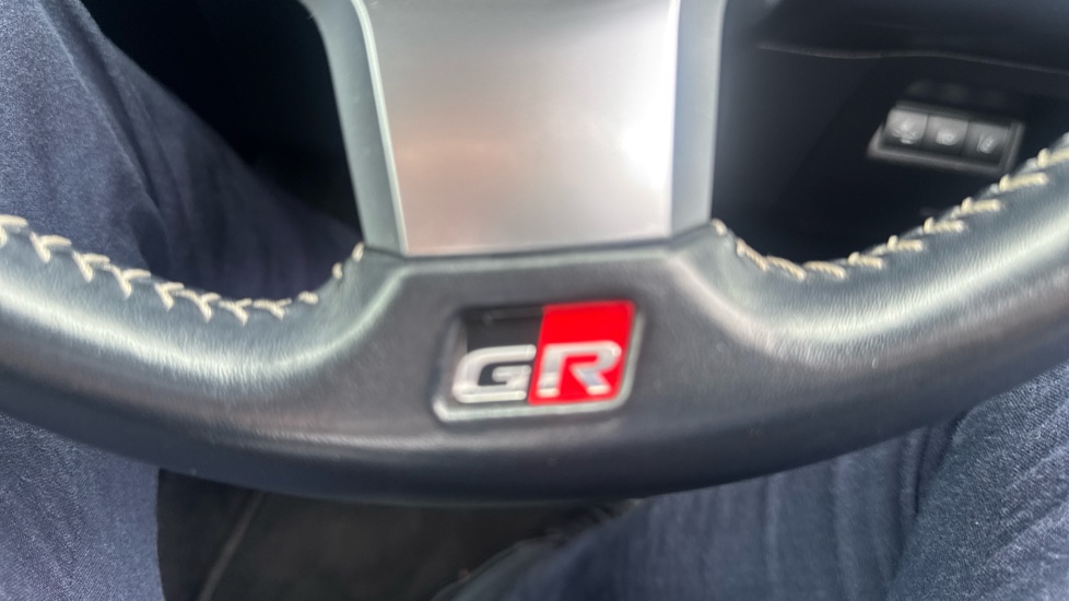 Toyota Yaris 1.5 Hybrid GR-Sport 5dr CVT Hybrid Hatchback - Image 46