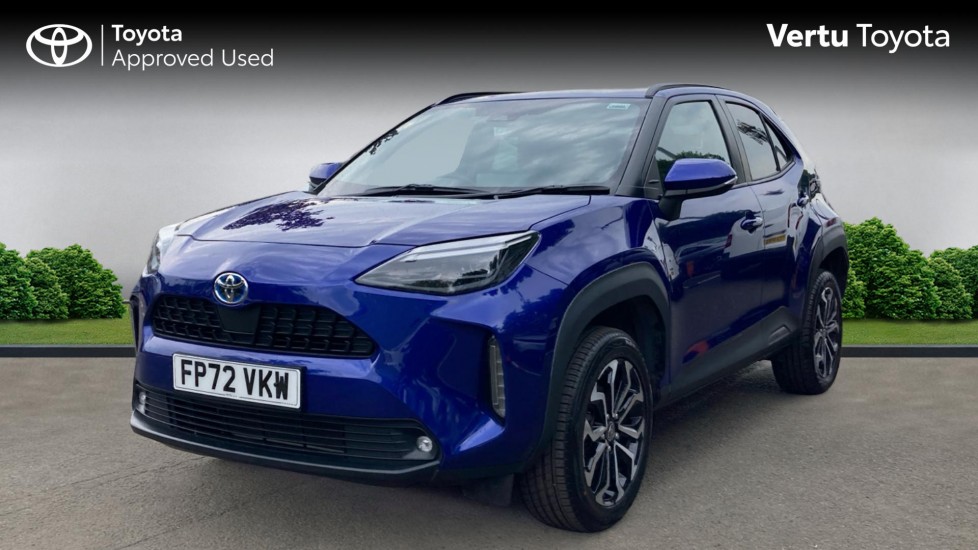 Toyota Yaris Cross 1.5 Hybrid Design 5dr CVT Hybrid Estate - Image 3